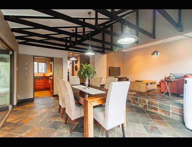 4 BEDROOM CLUSTER FOR SALE IN LONEHILL